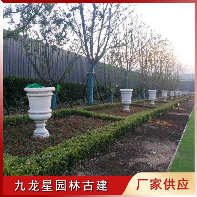 黃銹石石雕花缽